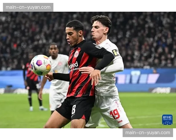 官方确认：法兰克福核心中场沙伊比因高强度逼抢导致腘绳肌受伤，缺席四周